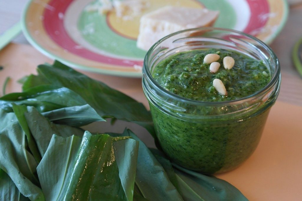 Spinach Pesto in a jar 