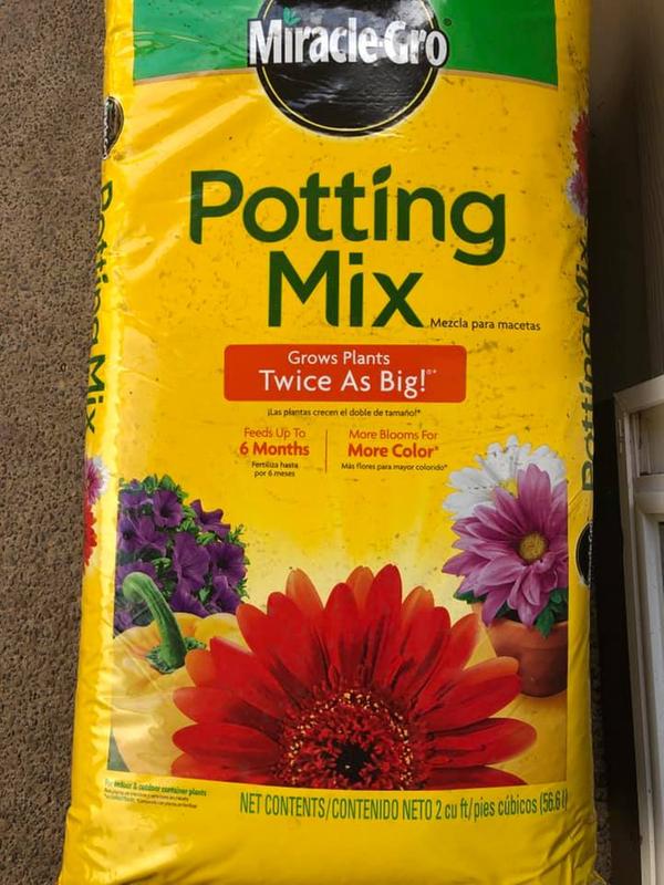 Potting soil by miracle gro